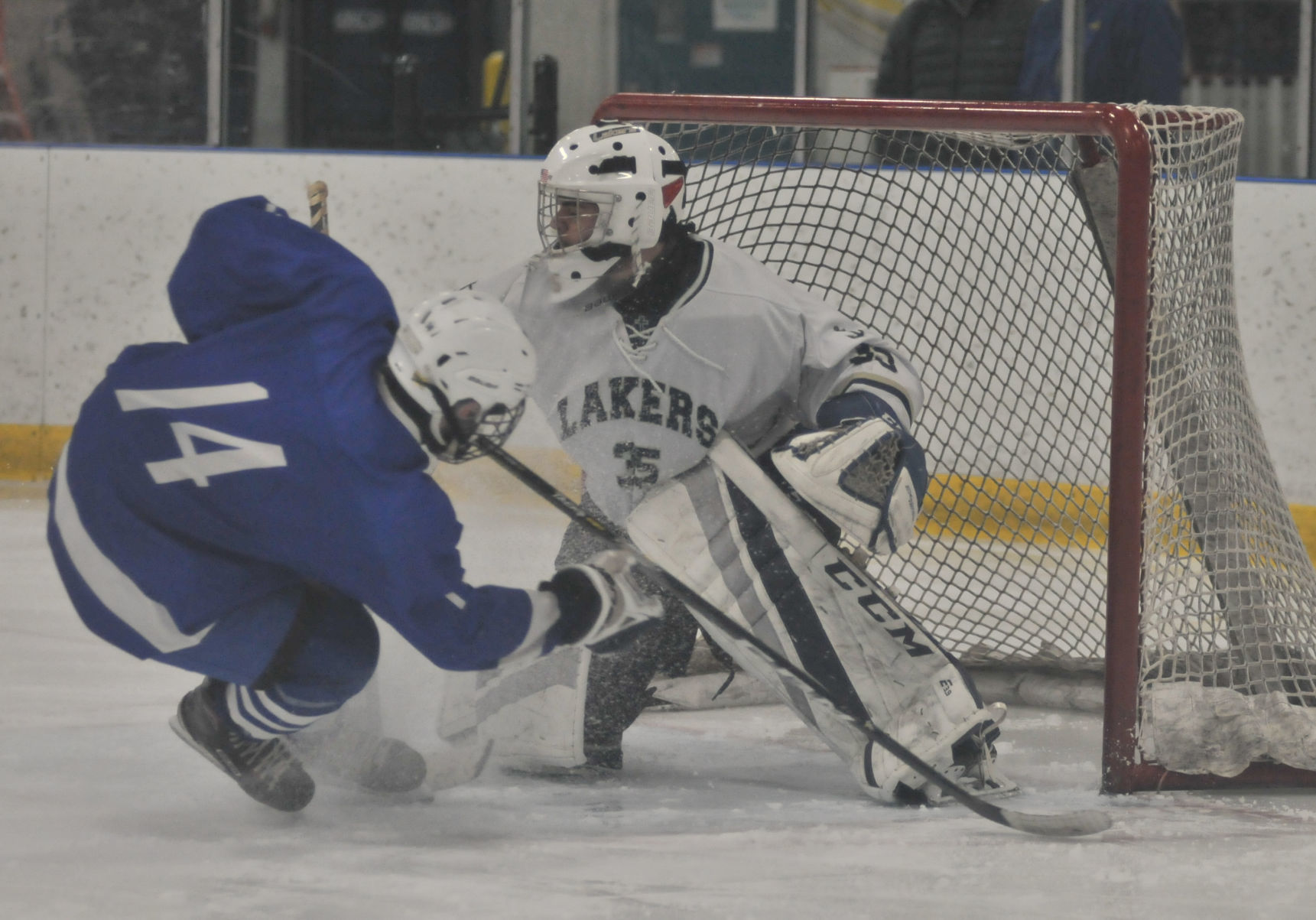 Skaneateles hockey vs. Whitesboro - Falso